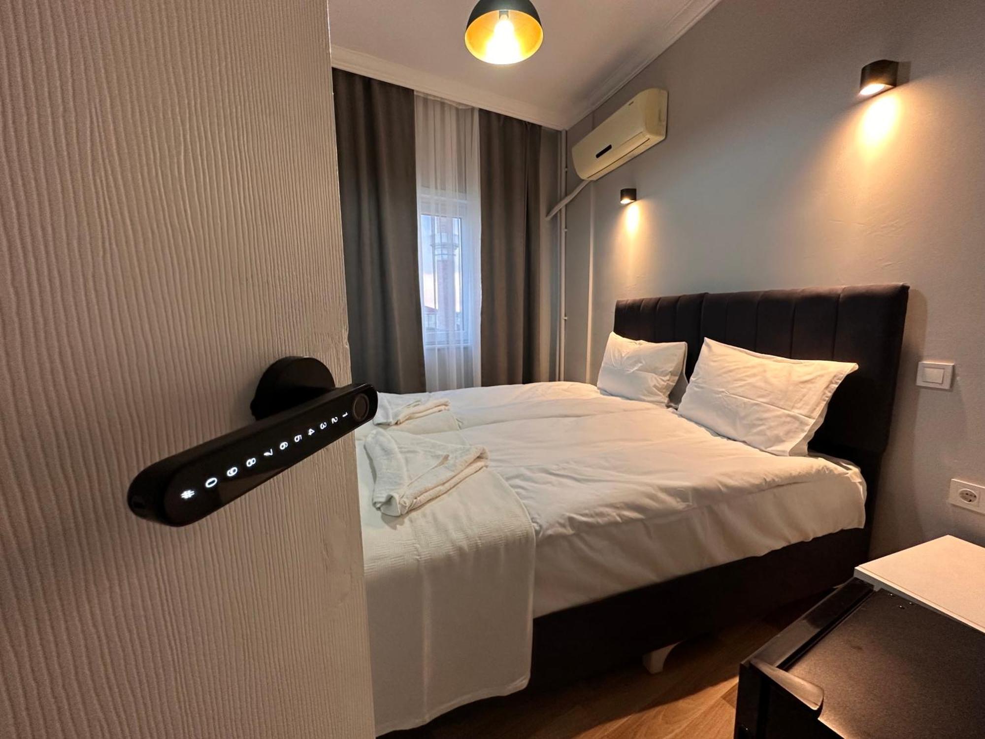 Asparagus Hotel & Suites Old City อิสตันบูล ภายนอก รูปภาพ