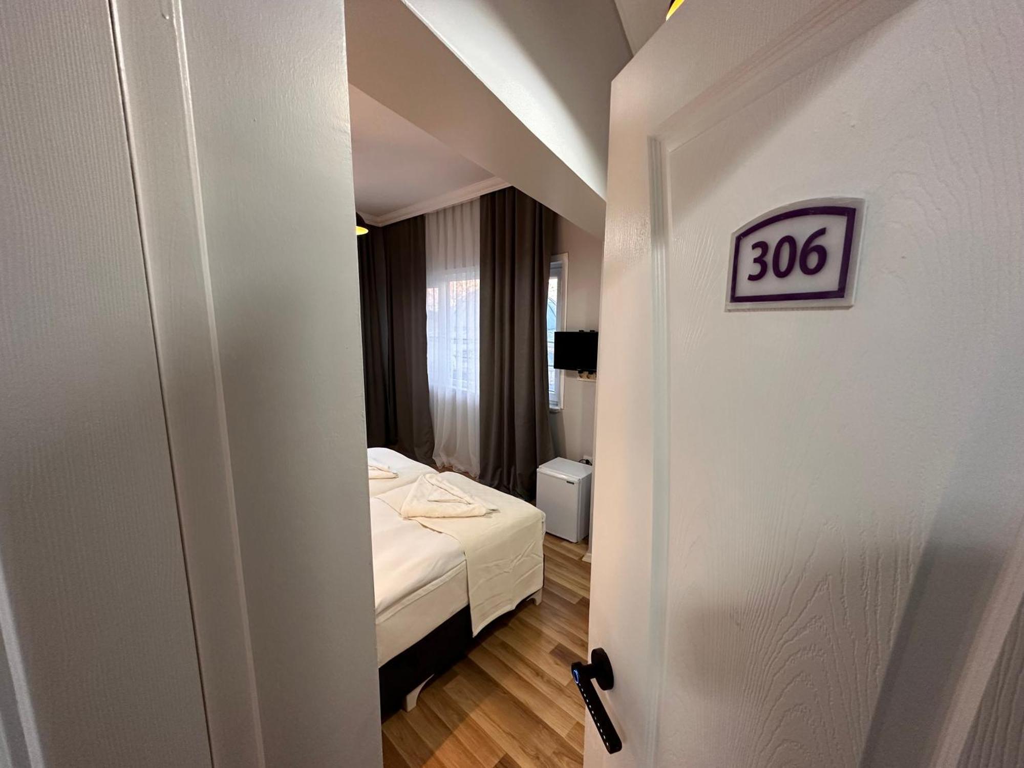 Asparagus Hotel & Suites Old City อิสตันบูล ภายนอก รูปภาพ