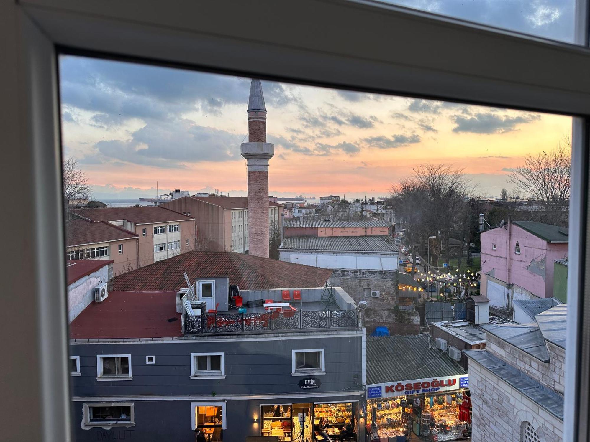 Asparagus Hotel & Suites Old City อิสตันบูล ภายนอก รูปภาพ