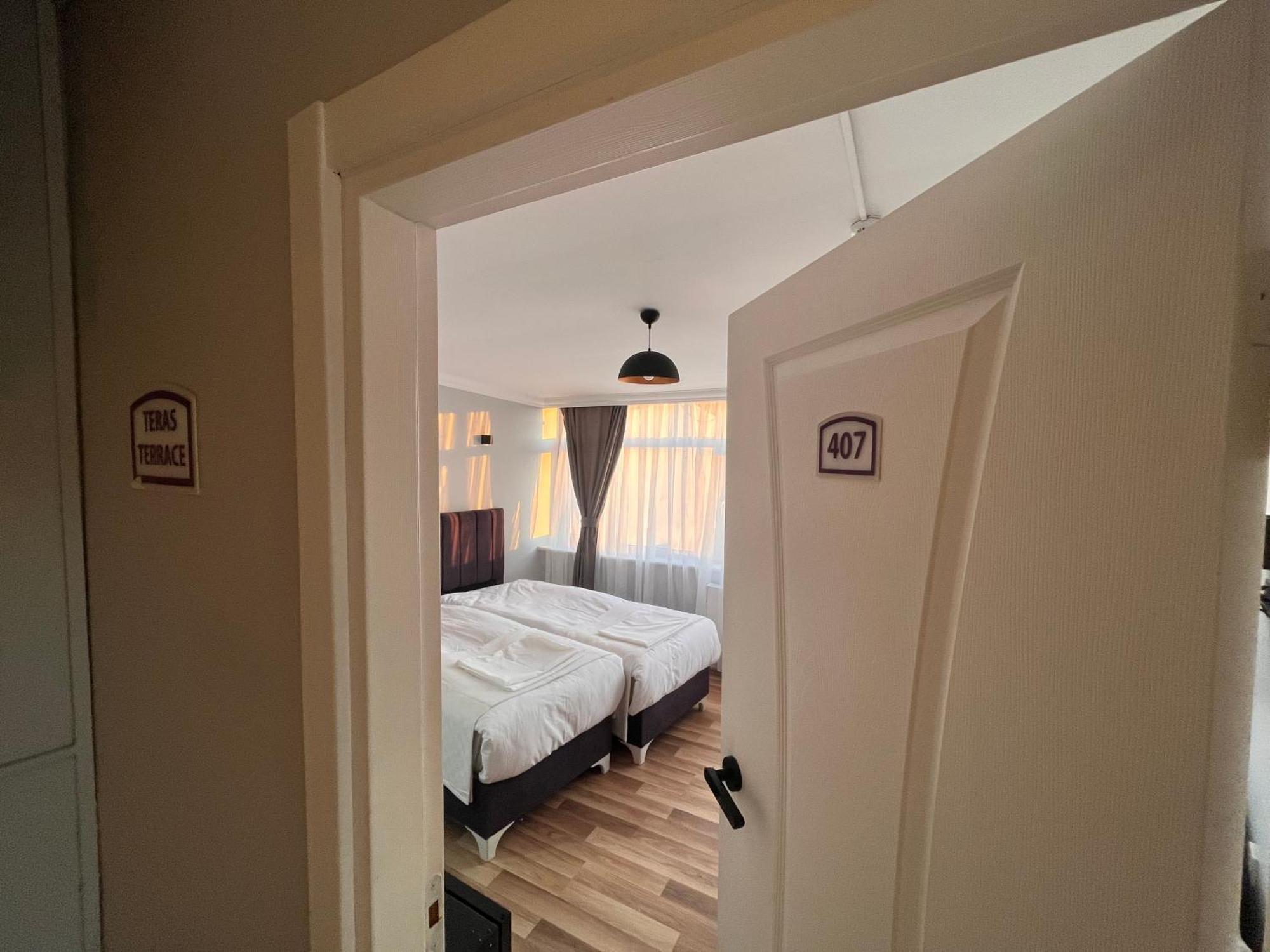 Asparagus Hotel & Suites Old City อิสตันบูล ภายนอก รูปภาพ