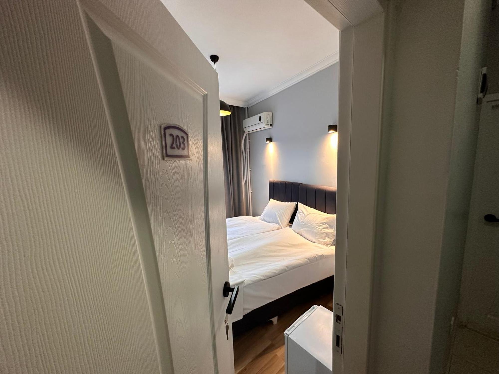 Asparagus Hotel & Suites Old City อิสตันบูล ภายนอก รูปภาพ