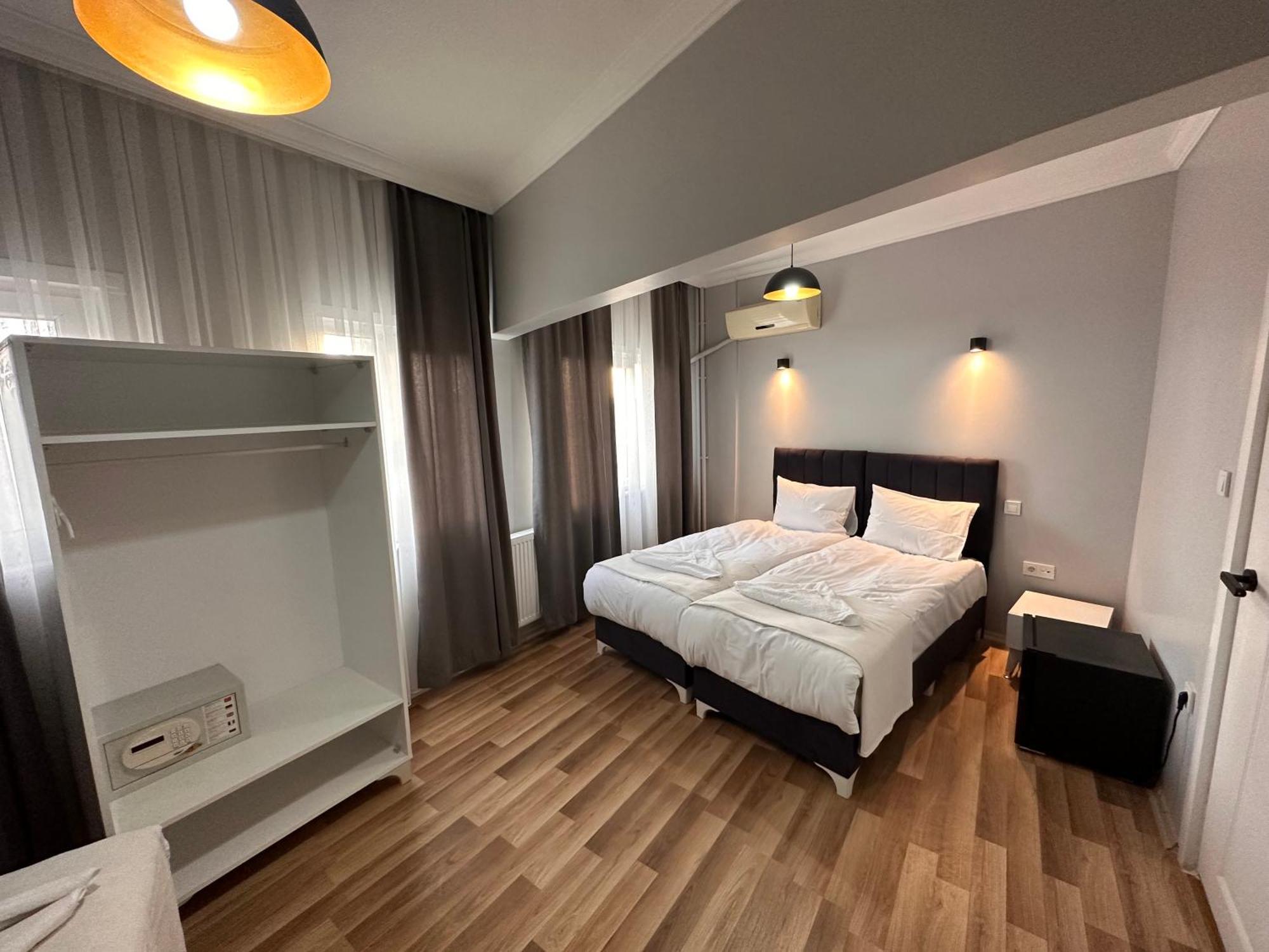 Asparagus Hotel & Suites Old City อิสตันบูล ภายนอก รูปภาพ