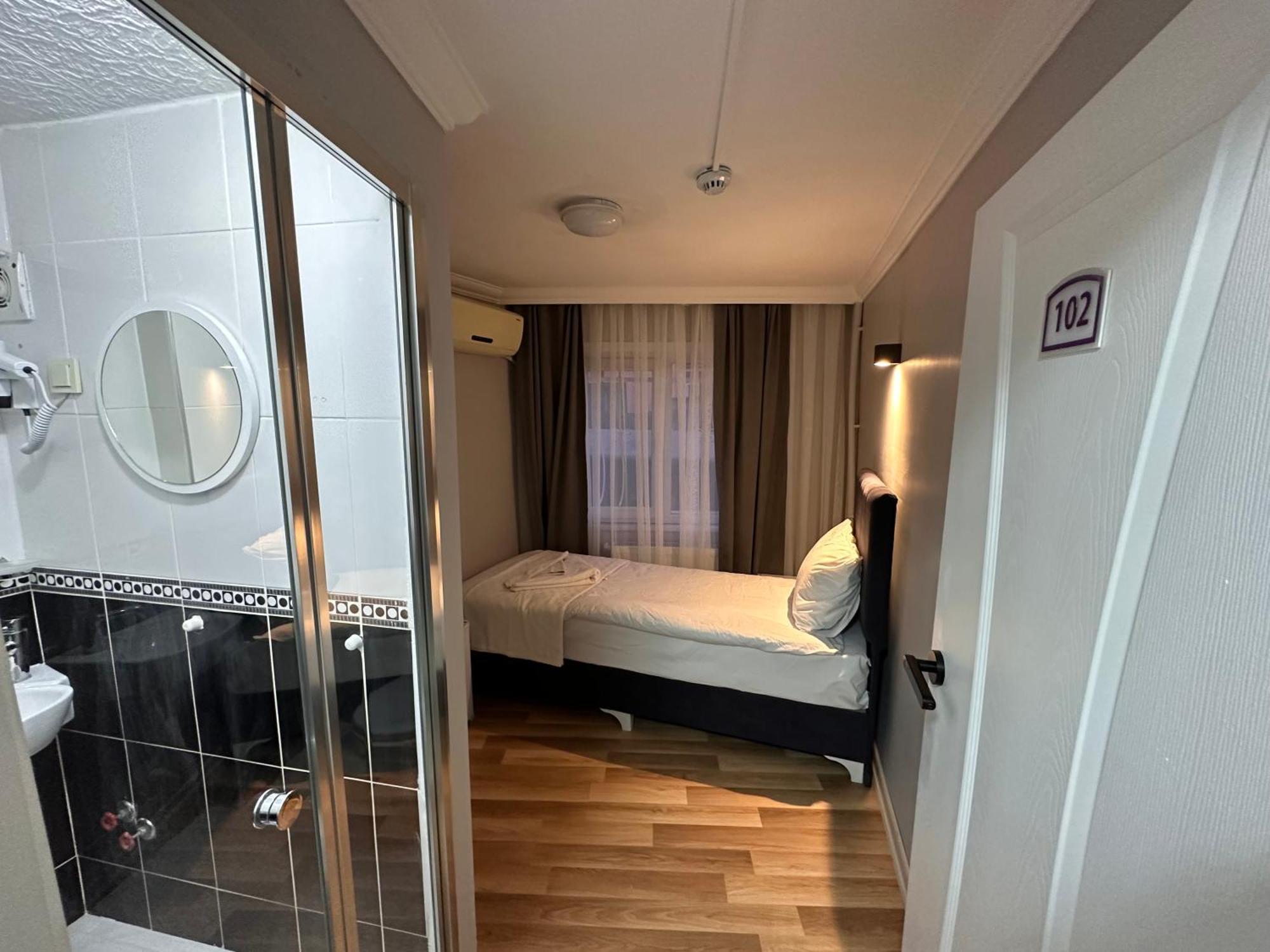 Asparagus Hotel & Suites Old City อิสตันบูล ภายนอก รูปภาพ